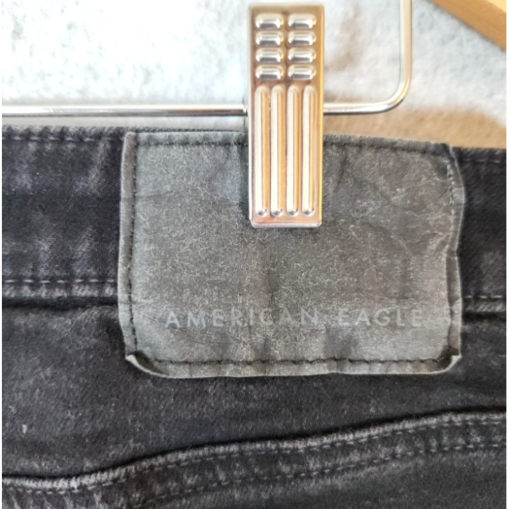 American Eagle Cozy Airflex+ Distressed Jeans Mens 33x30 (measures 34x28) Black - Picture 5 of 7
